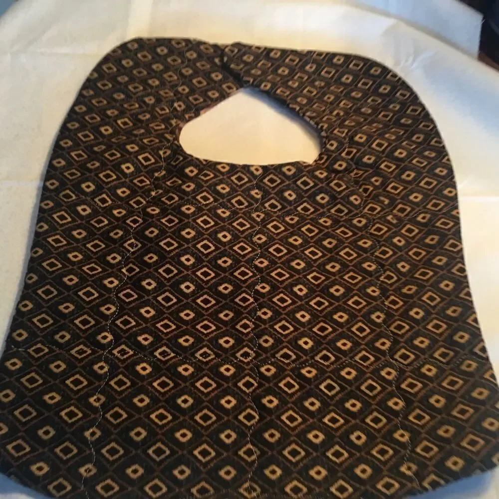 3/$25 or $12 ea. NWT Handmade Quilted Reversible Baby Bib.